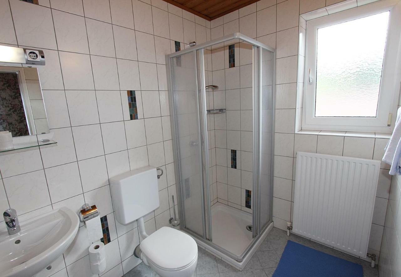 Pension Sybille Ebensee Buitenkant foto
